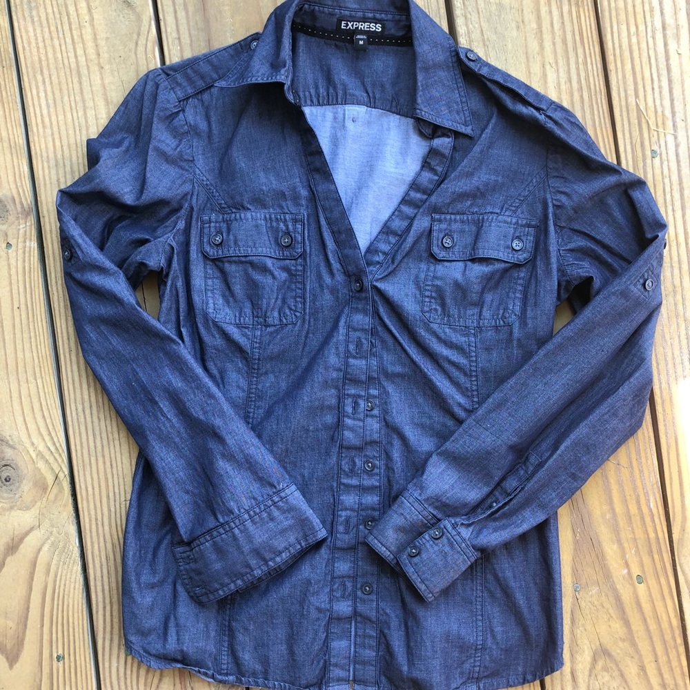 EXPRESS Blue Denim 3/4 Button Sleeve